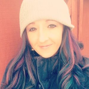 Meet your Posher, Jenn